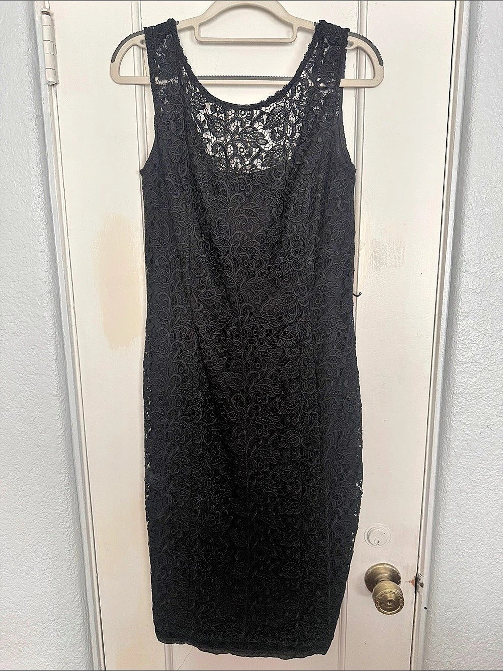 White House Black Market Black Lace Midi Dress Size 12 Like New